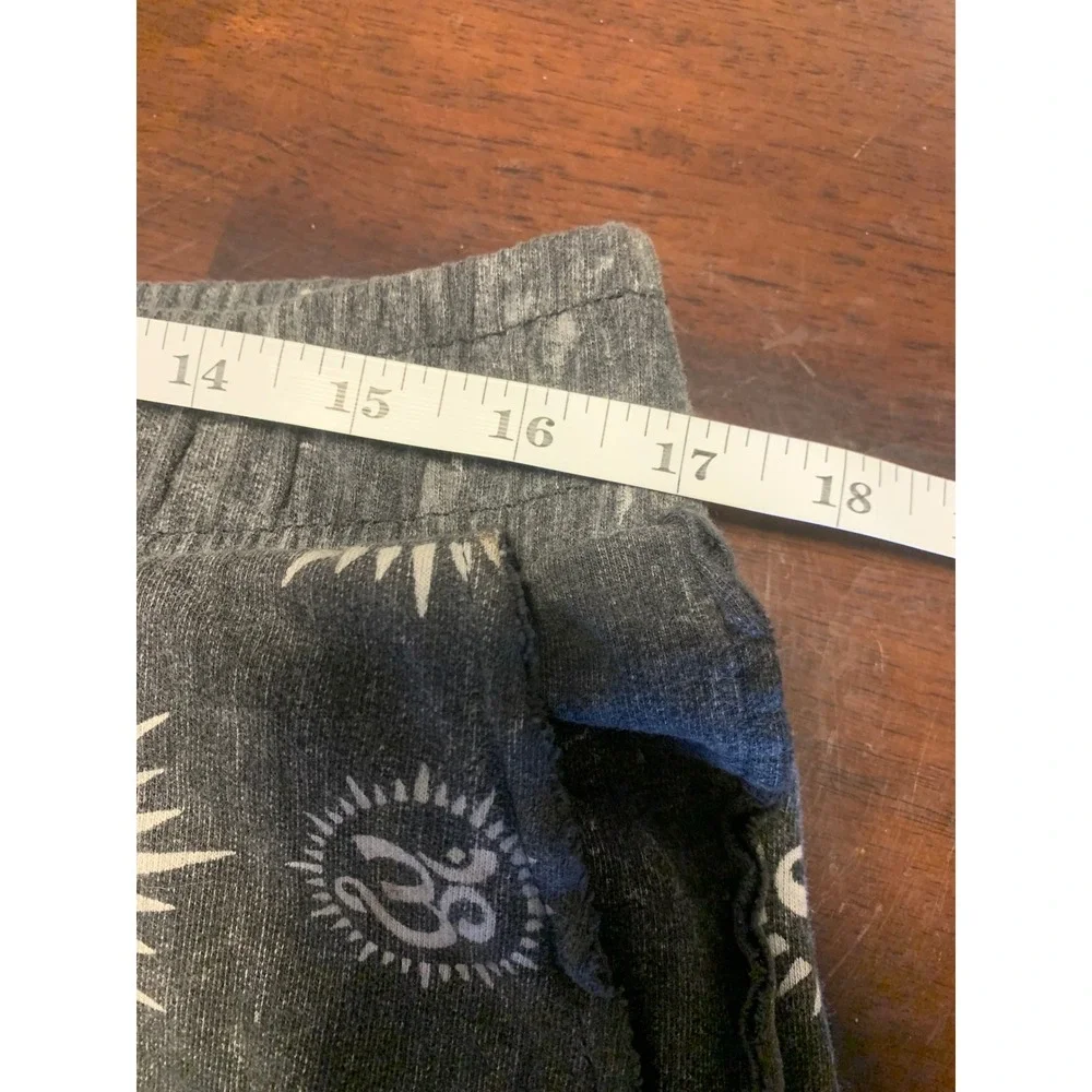 No Time Om Yoga Loungewear Sweat Shorts Washed Black Cotton‎ Large 34-36